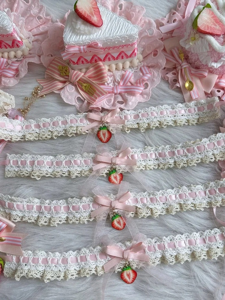 Sweet Strawberry Lace Lolita Pendant Trim with and Choker Pink