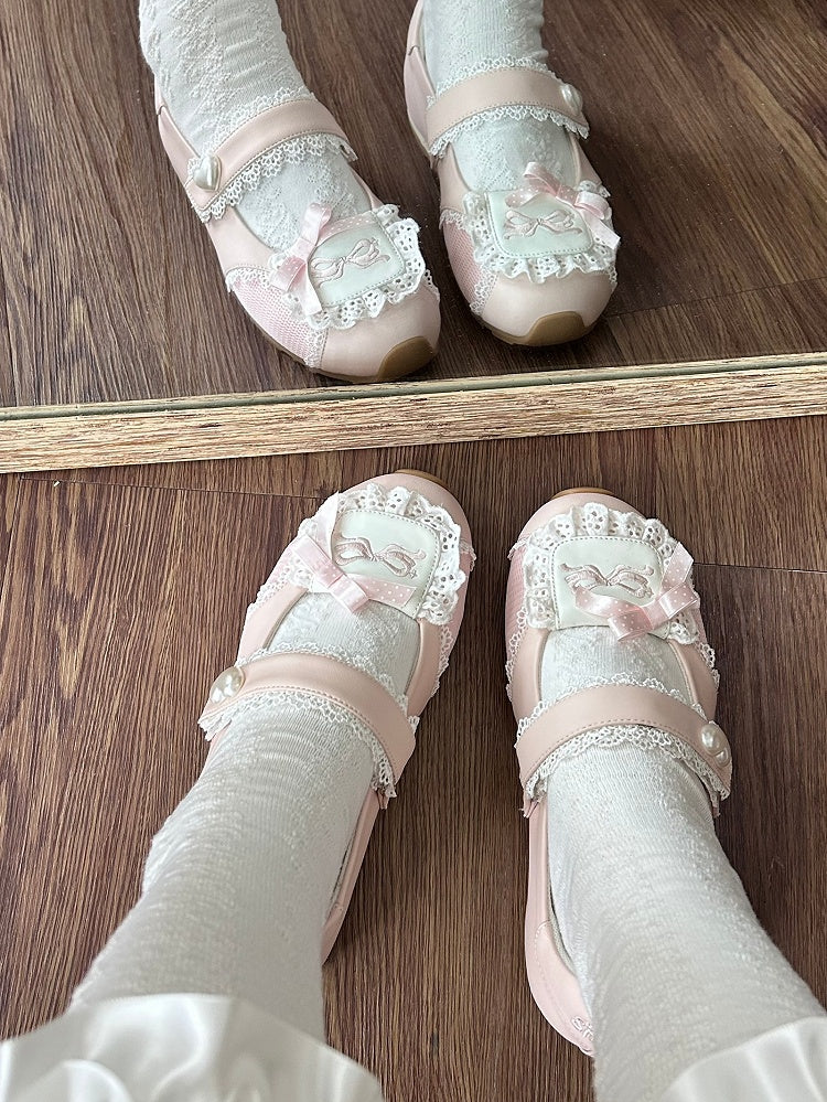 Heart-Embellished Closure Sweet in Pink Velcro Flats Lolita Trim Lace