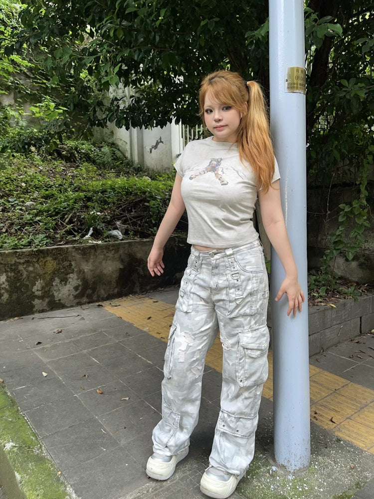 ホワイトグレーサイバーパンクグラフィックTシャツ