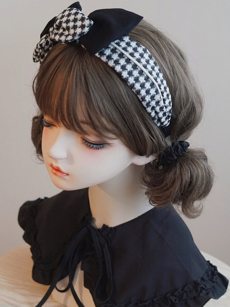 大きなKCリボン、黒、ビーズ、白