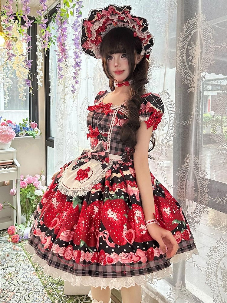 XXL-Büstenschürze mit Karomuster für 96–111 cm, Muster: Schwarz, Erdbeere, süßes Kleid, Ausverkaufsgröße, Sommer und Lolita