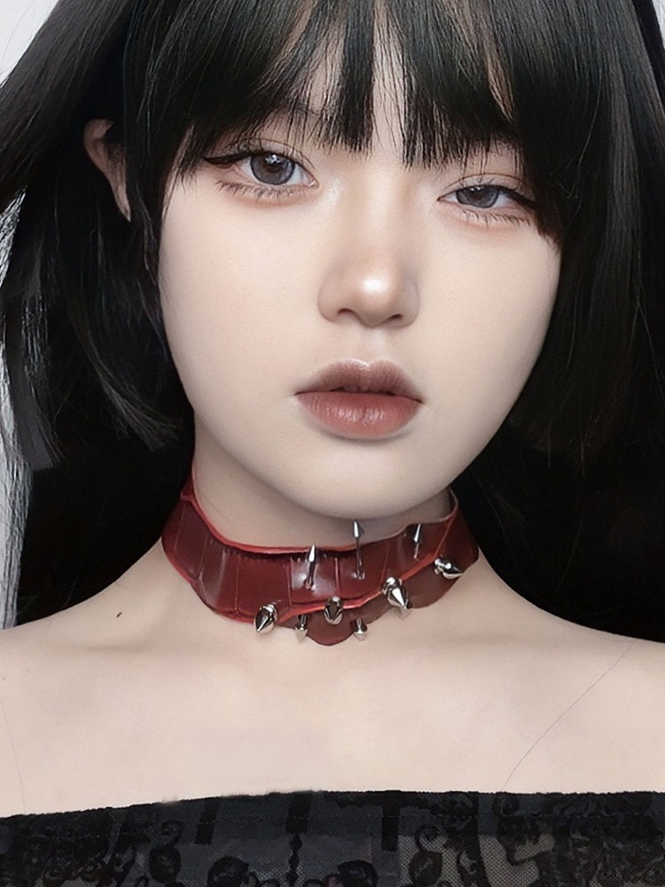 PU Punk Rivet Decorated Choker Red