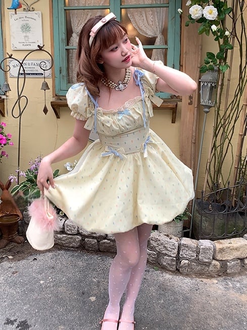 Adorable Yellow Polka-Dot Bubble Dress with Square Neckline and Short Puff Sleeves