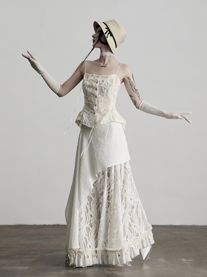 Tulle Umbrella Shawl Shell + Floral Charms Pattern White Skirt Urban Goth with