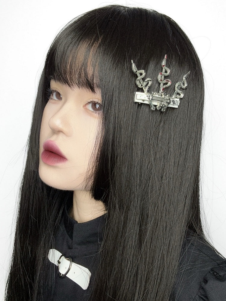 Metal Snake Clip Cross Hair Gothic