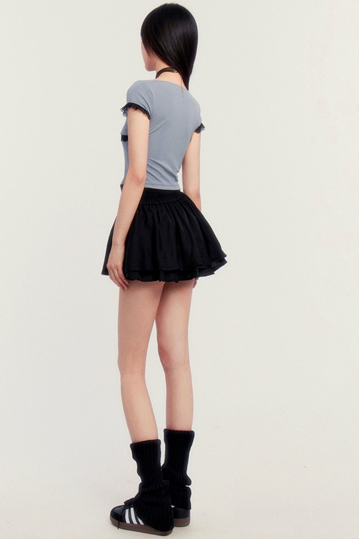 Pure Silhouette Cropped Knit