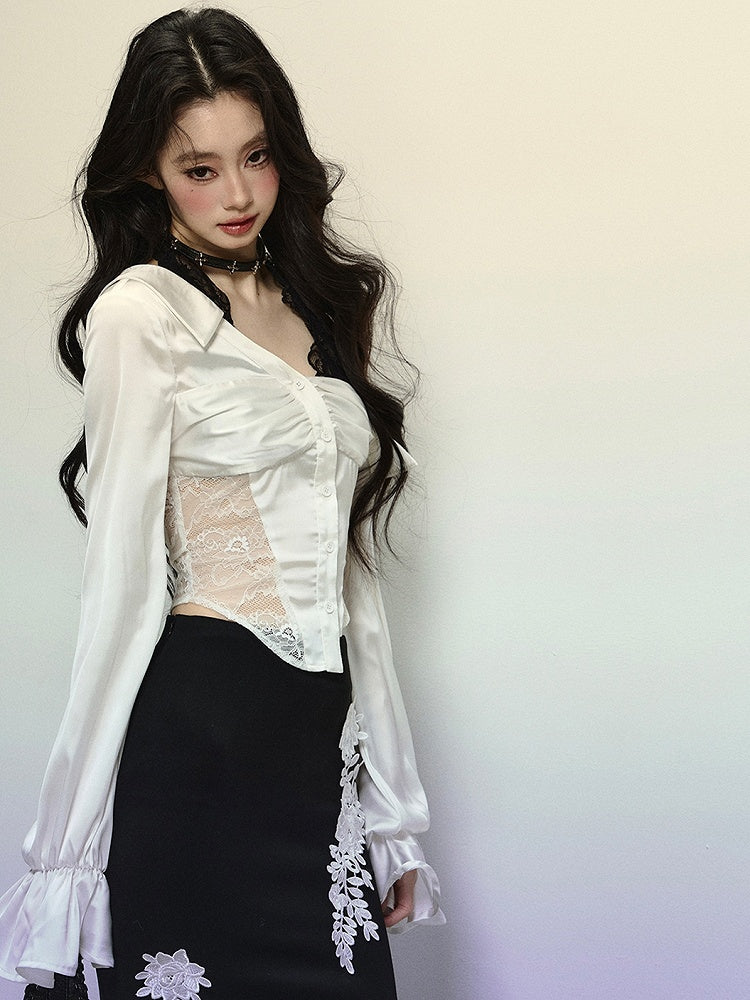 ホワイトレースパッチウエスト長袖ブラウス、ブラックレースホルターネックデザイン