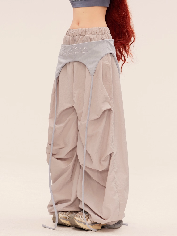 ウエストグレーヴィンテージ、ワイドレッグカジュアルパンツアクセサリー付き