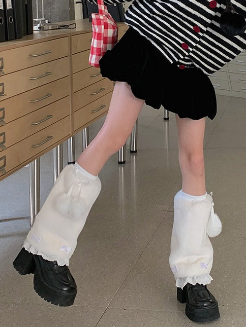 White Sweet Bowknot Lace Trim Plush Leg Warmers With Pompons