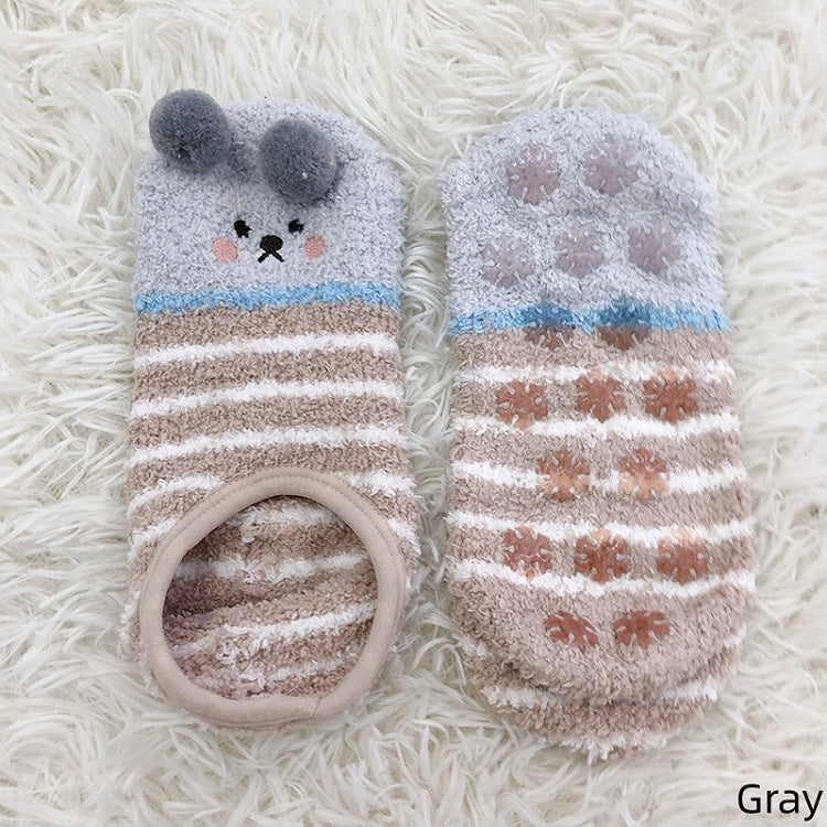 2 Colors Sweet Bear Pattern Warm Anti-Slip Socks