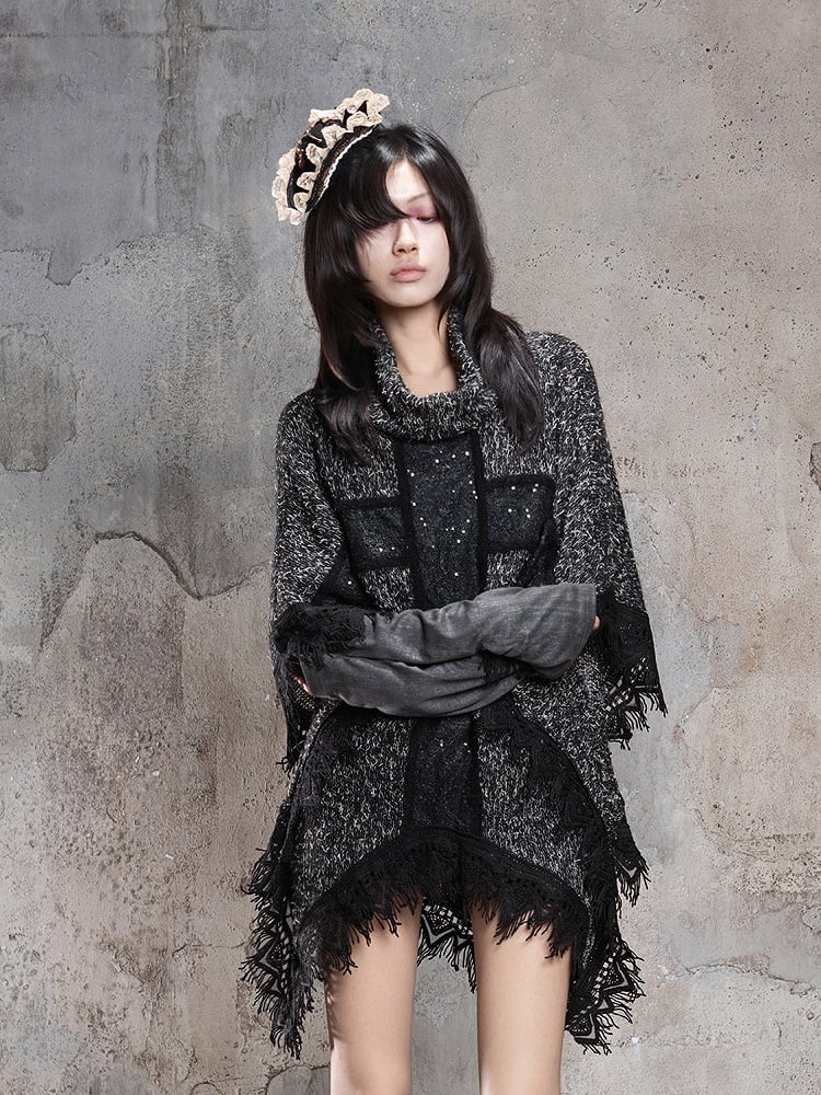 Cross Black Motif Raw Cape Punk and with Vintage Hem