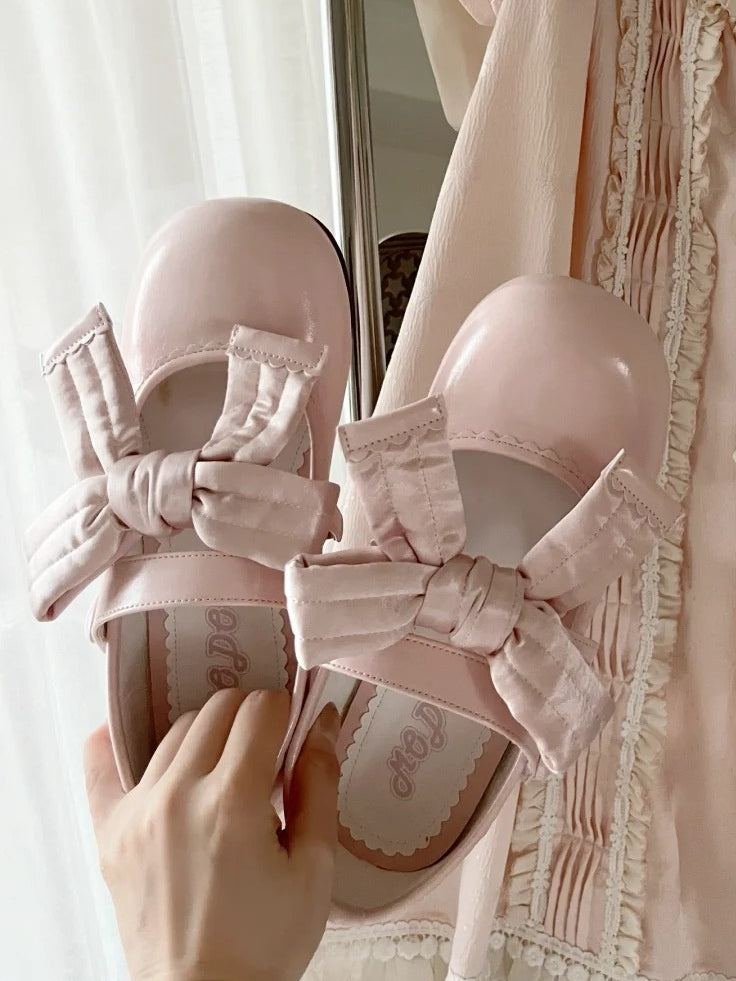 Pink Flats with Velcro Closure Heart-Embellished Sweet and Bow Lolita Accents