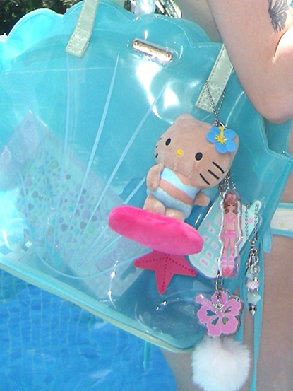 Phone Music Glitter Note Resin Keychain with Blue Hibiscus Charm