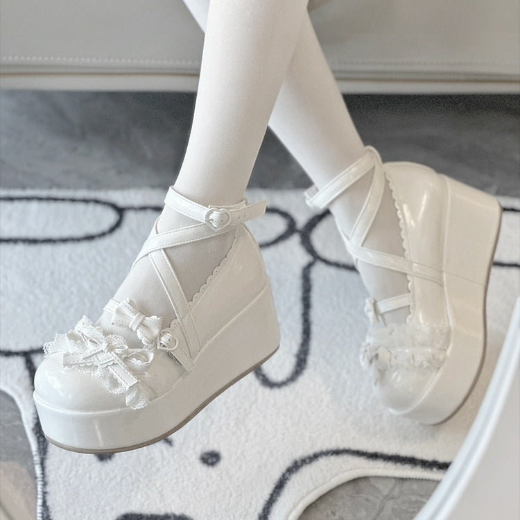 Sweet Lolita Platform - Buckles Heart Shoes White