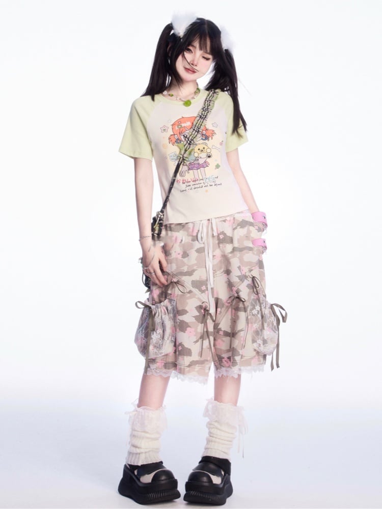 アプリコットとカラーブロックデザインのY2K漫画プリントTシャツ(グリーン)