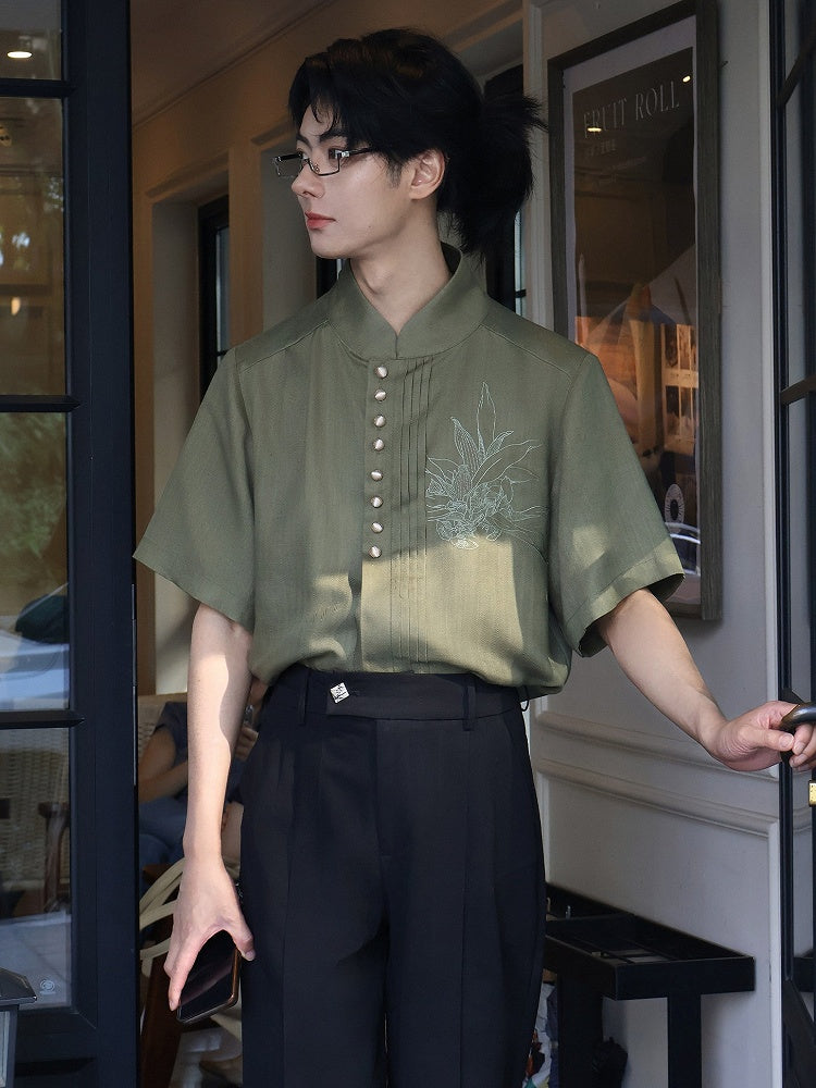 Green Tencel Short Sleeve Shirt with Pleats & Clivia Pattern - Feng Hua Gui Guo Ling