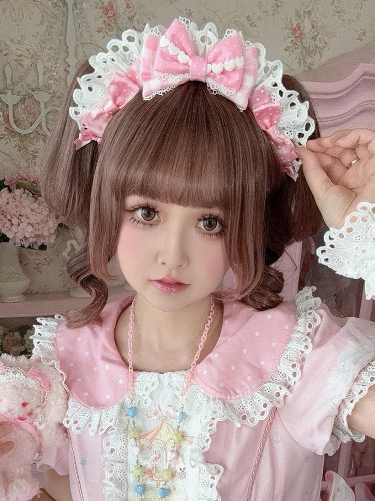 KC Lolita-Pink-Plaid mit süßen Musterdetails mit Tupfen und Schleife