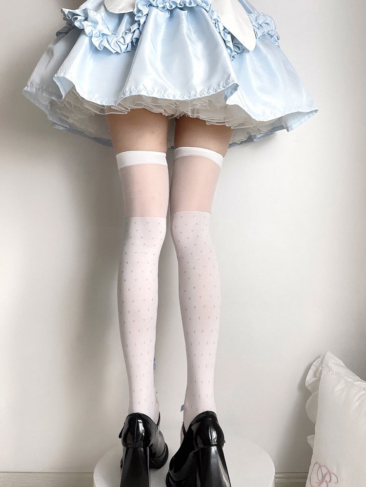 Halbtransparente Overknee-Strümpfe mit Kreuz- und Flügel-Print in Weiß und Blau mit Schleife