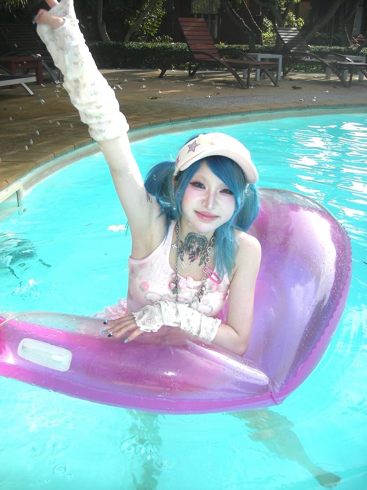 Details Top Strawberry Pink Cami Rhinestone with Print