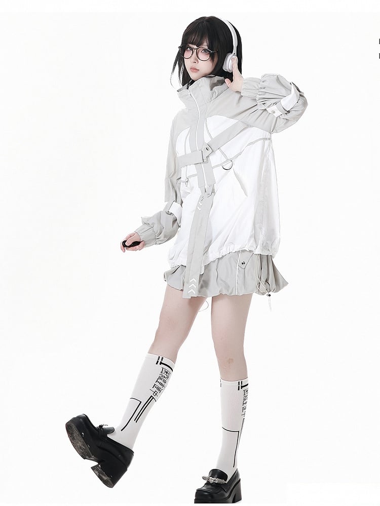 und weiße Techwear-Sonnenschutzjacke mit grauem Saum und Colorblock-Kordelzug