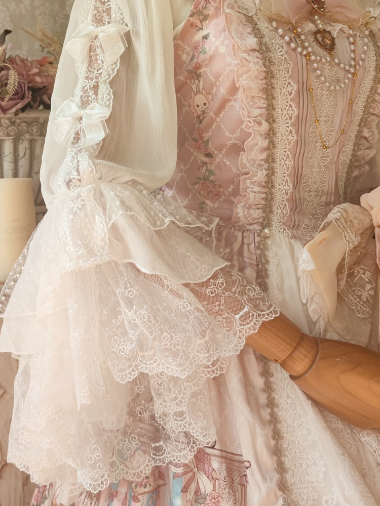 エレガントなビクトリア朝風フリルブラウス