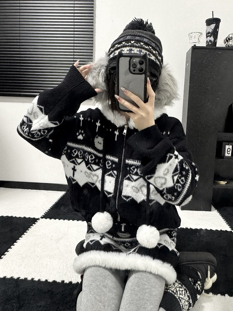 Plush Fair Set Black Isle Sweater Skirt and Knit with Accents