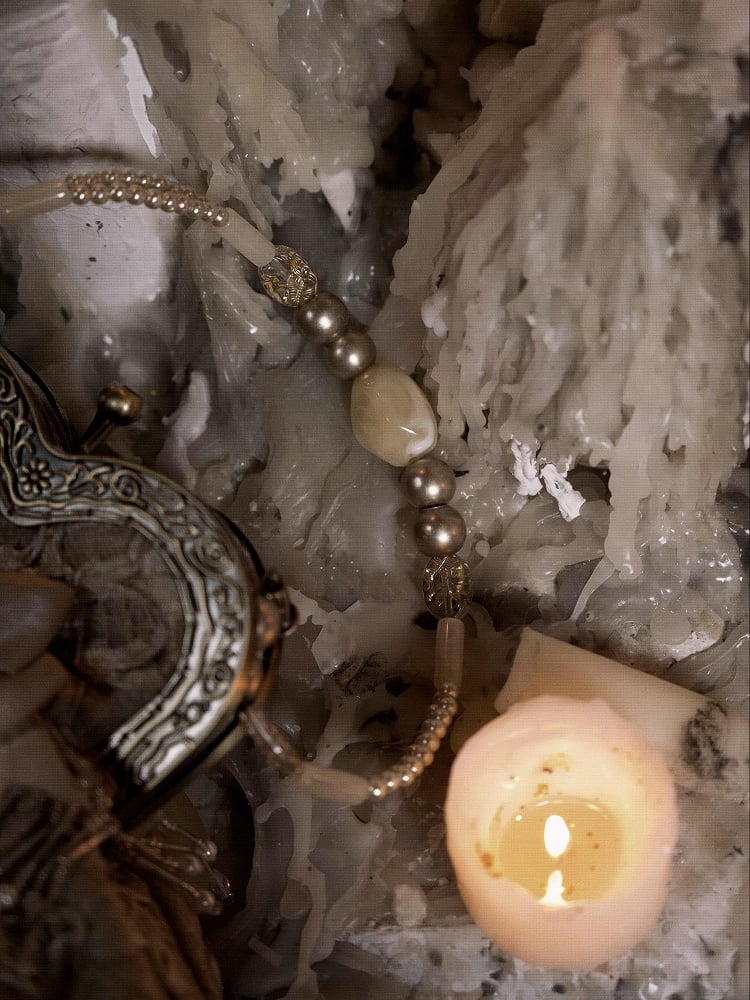 Vintage Hand Bead Kiss-lock Tassels Closure Bag