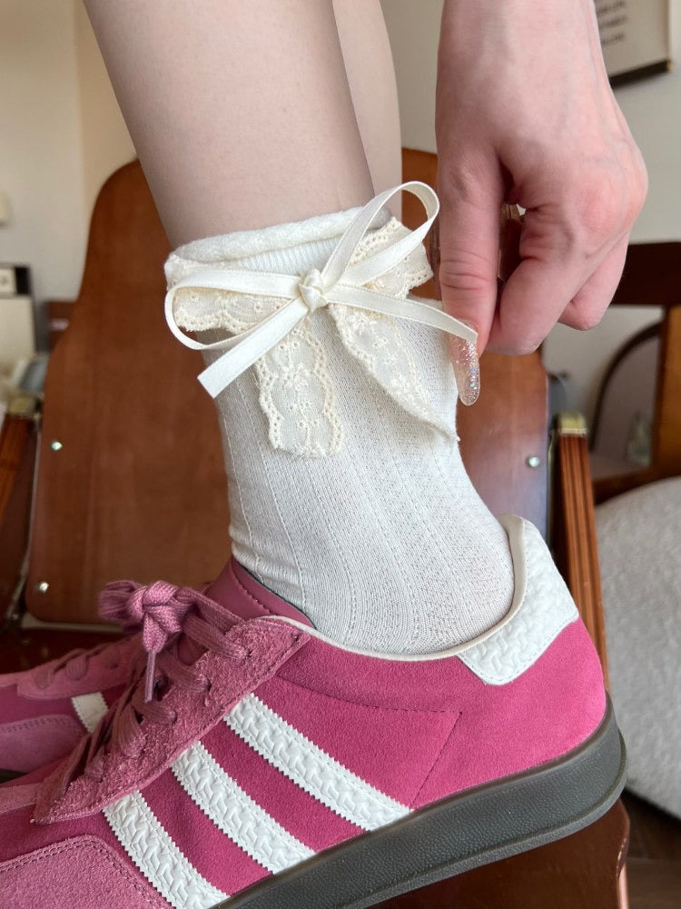 Ribbed Ankle Socks with Bowknot in Three Colors - Xi Shang Mei Shao