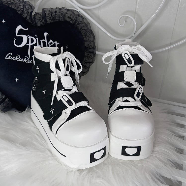 Yami Kawaii Black Round Toe Platform Sneakers