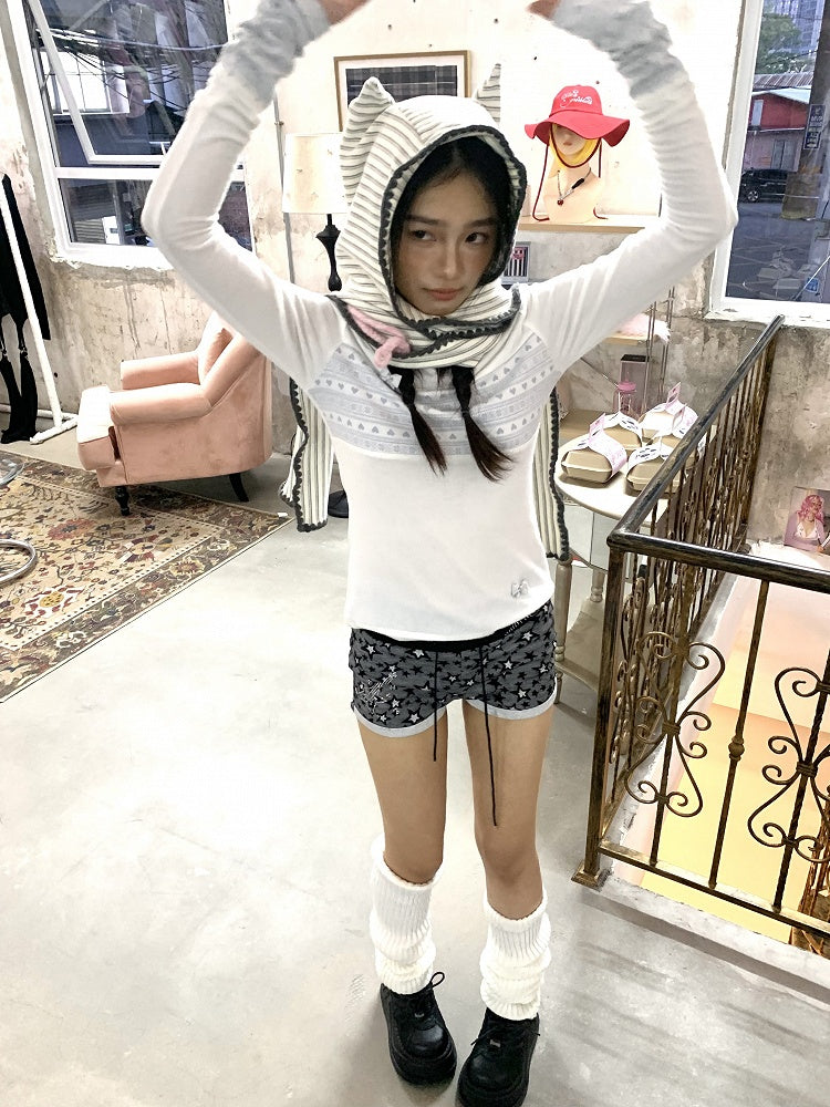 Devil Striped Scarf Trim Horn with Lace Pattern