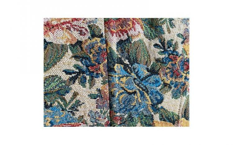 スクープネックの油絵花柄コルセット