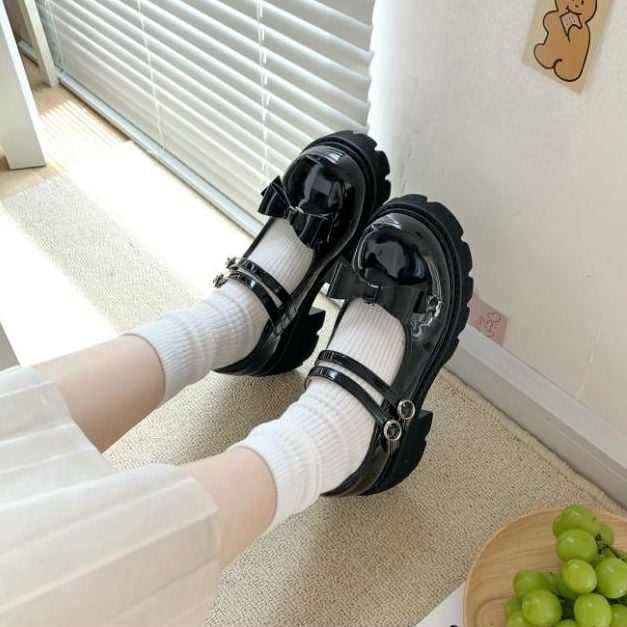 Polished Black PU Mary Jane Shoes with Bowknot Accents - LI XING LUO