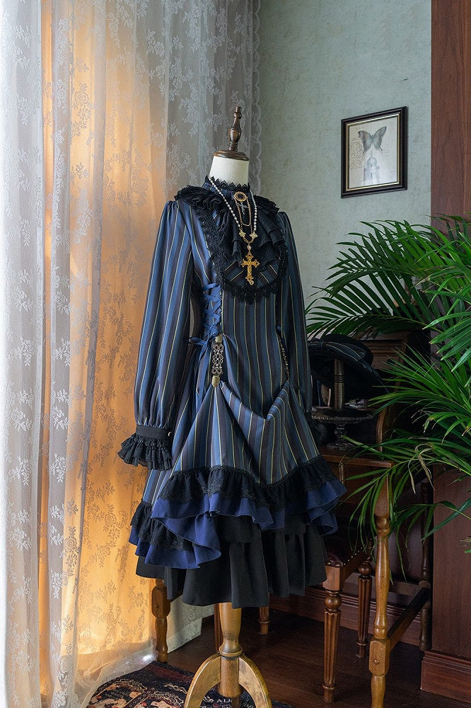 mit gestreifter Schnürung Gothic Petite Rüschenkragen Lolita Kleid Taille