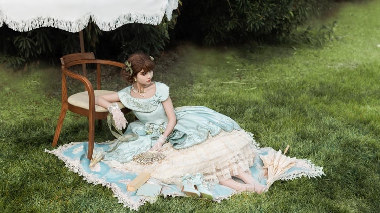 of Lily Slit the Ruffle Classic Embroidery Dress Skirt Cascading Valley Light Green Side Lolita