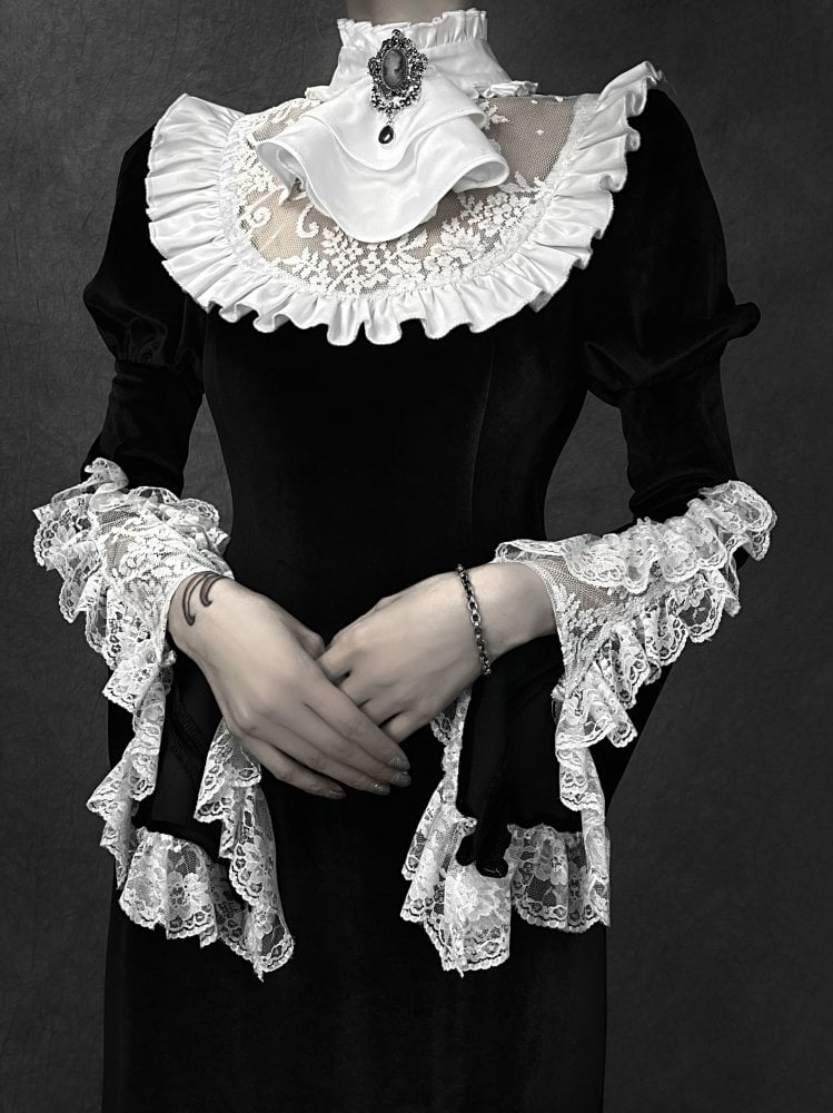 Gothic Lolita fashion dress collection at LilyVow