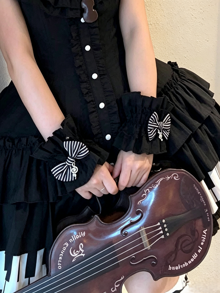 Plush Bags | LilyVow