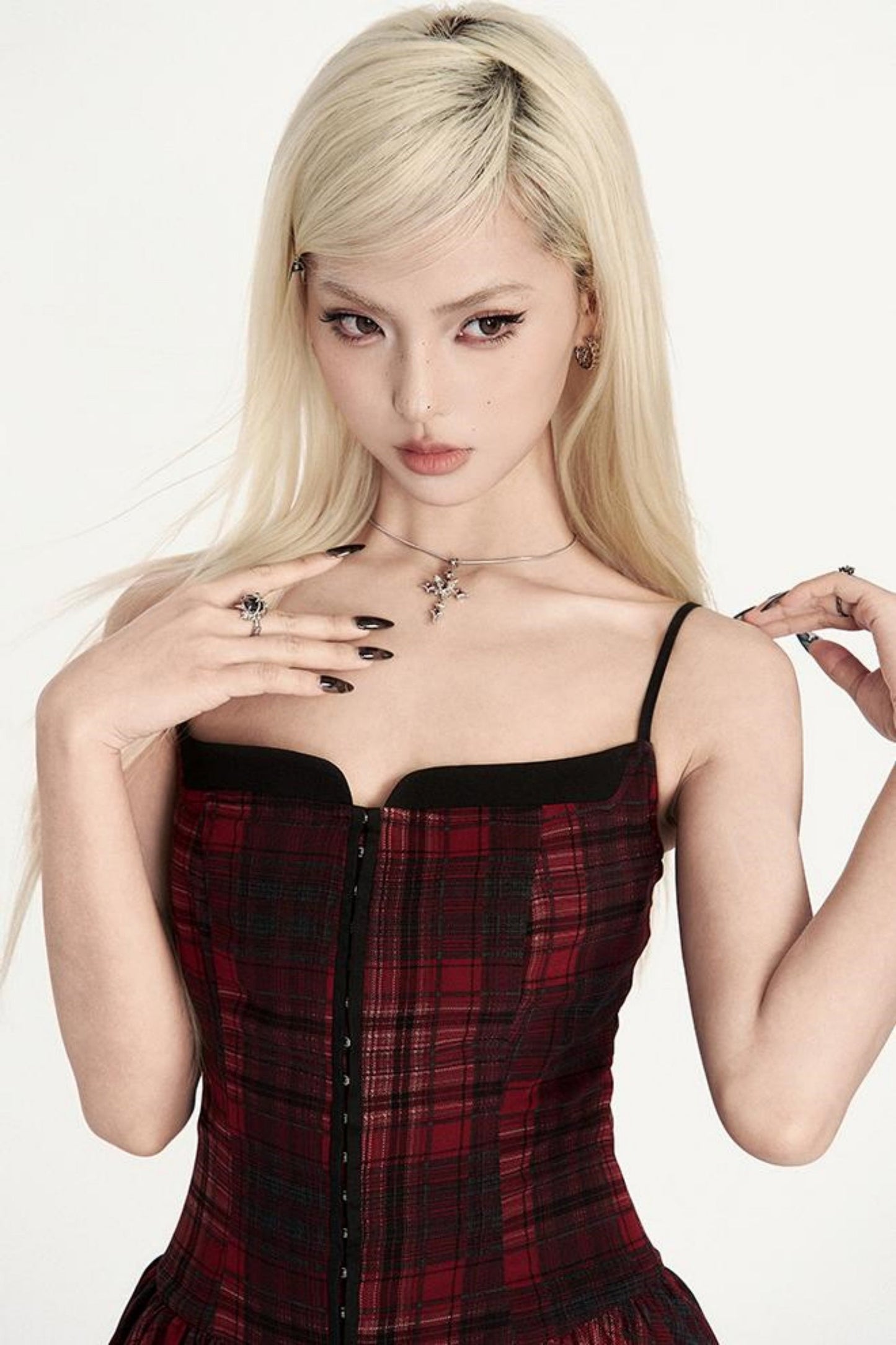 Unregelmäßiges Slingkleid mit Karomuster