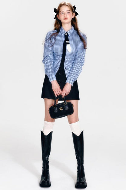 シャツとヒップクールブルーチェックスカートのミントセットアップ