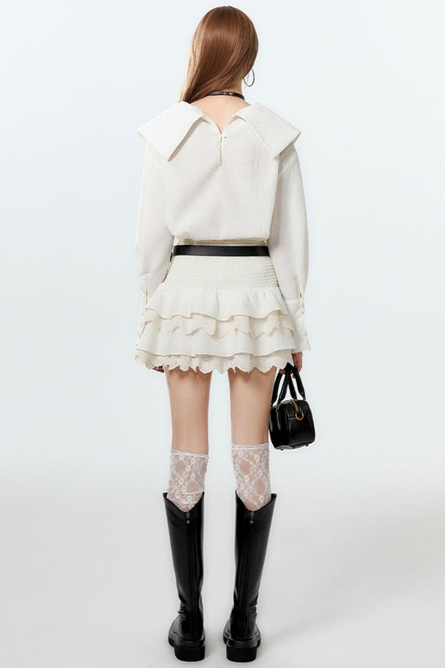 クールなラペルスカートとケーキのセットアップシャツ