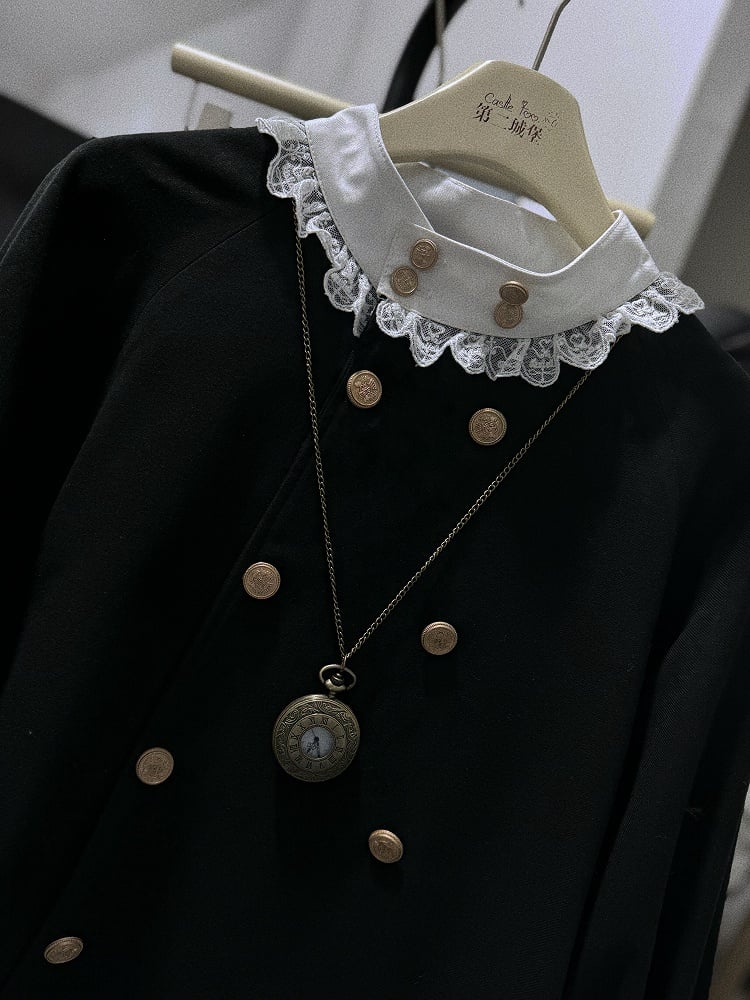 Schwarzes Ouji-Lolita-Outfit mit Hasenohren, Kragen hinten, langen Ärmeln, Oberteil und Knickerbocker-Shorts