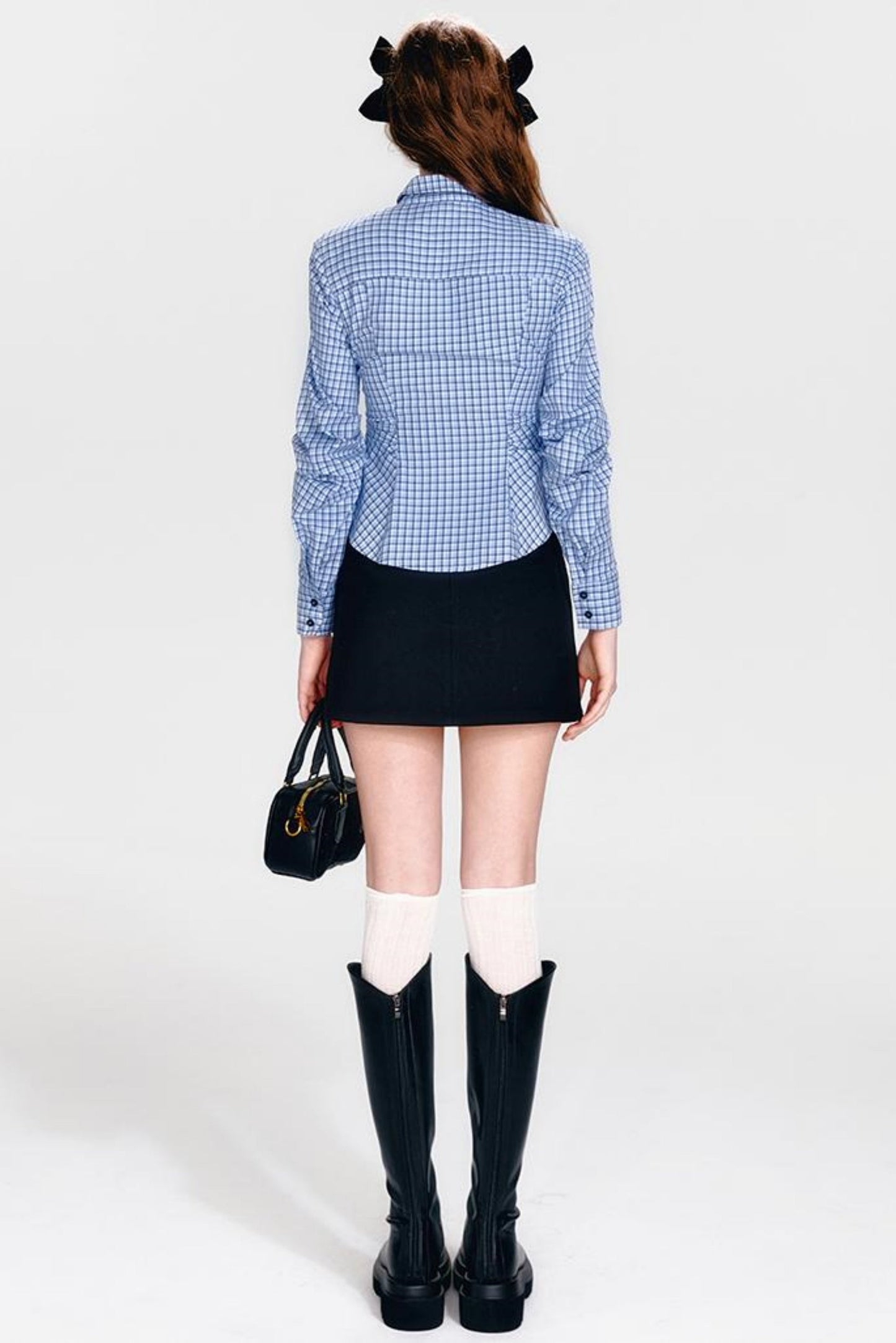 シャツとヒップクールブルーチェックスカートのミントセットアップ