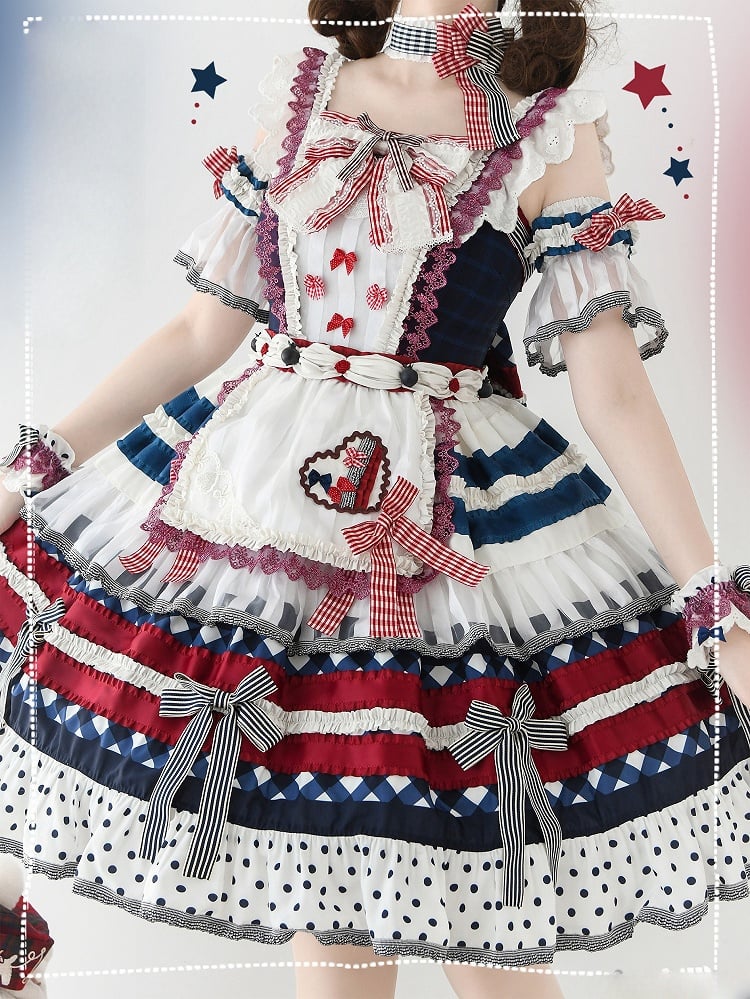 Lolita Rote Schleife Kuchen Akzente Stufen und Blaues Kleid Dunkler Rock Blaubeere Süß