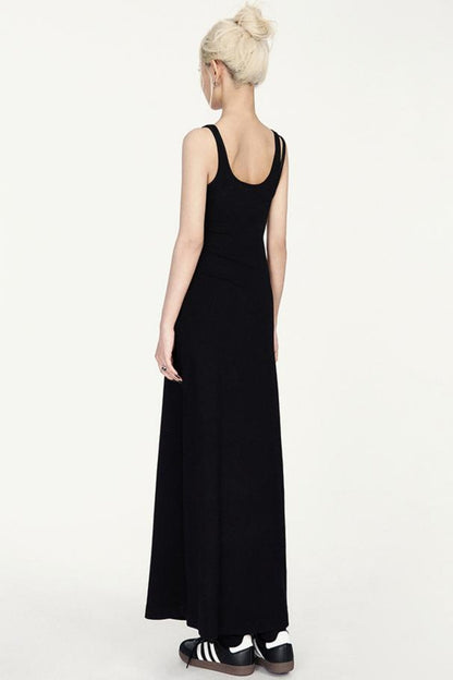 Kleid Asymmetrischer U-Ausschnitt