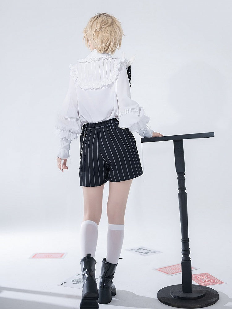 Theater Pattern Striped Shorts Bunny Ouji Black