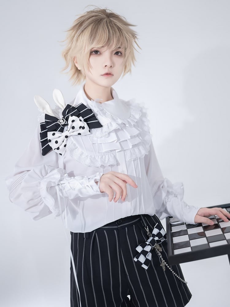 Bunny Theater Schleifenbrosche Hasenohren