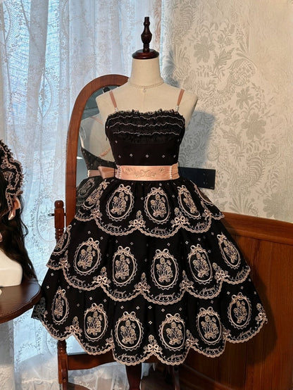 Tulpenrock mit gewelltem Rand, schwarz und gold, elegantes rückenfreies Lolita-Kleid