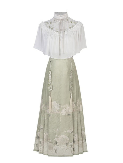Ming-Style Green and White Top with Floral Print Long Mamian Skirt Set, Modern Chinese Style - Han Ru Chu Hanfu &amp; Han-Element Studi