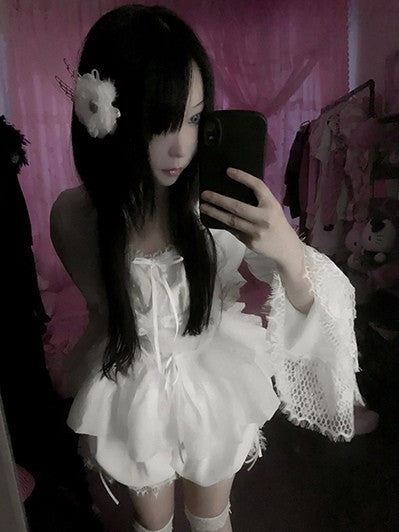 Haarspangen Flügel und weiße Krone mit Blumendekor