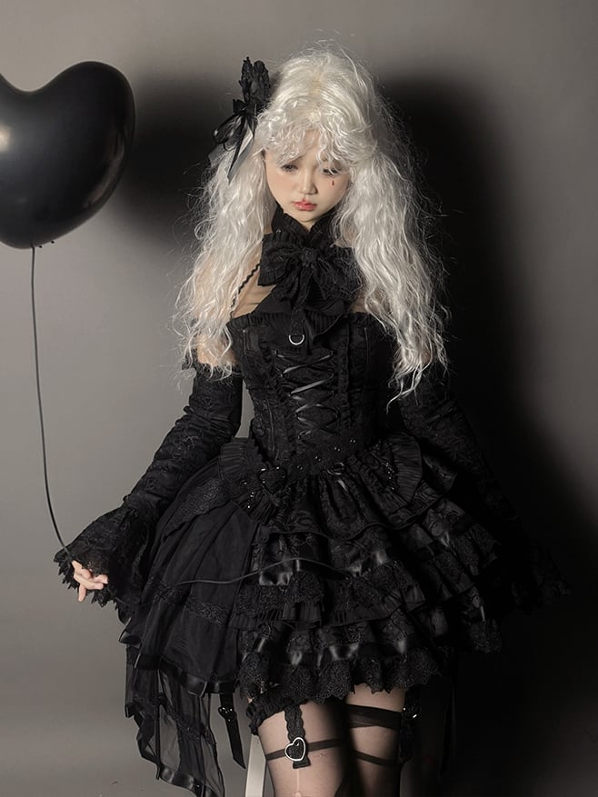 Strappy Skirt Black Heart Buckle Kuro Gothic Lolita Ruffles Tiered