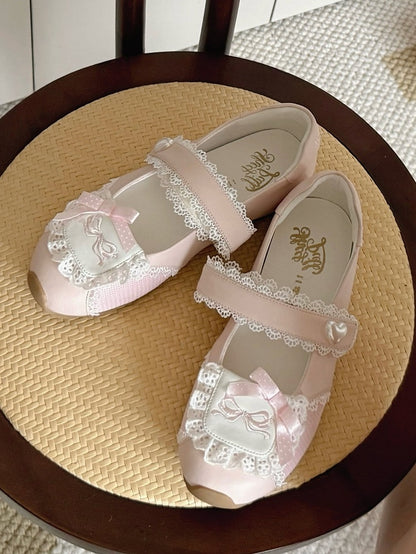 Heart-Embellished Closure Sweet in Pink Velcro Flats Lolita Trim Lace